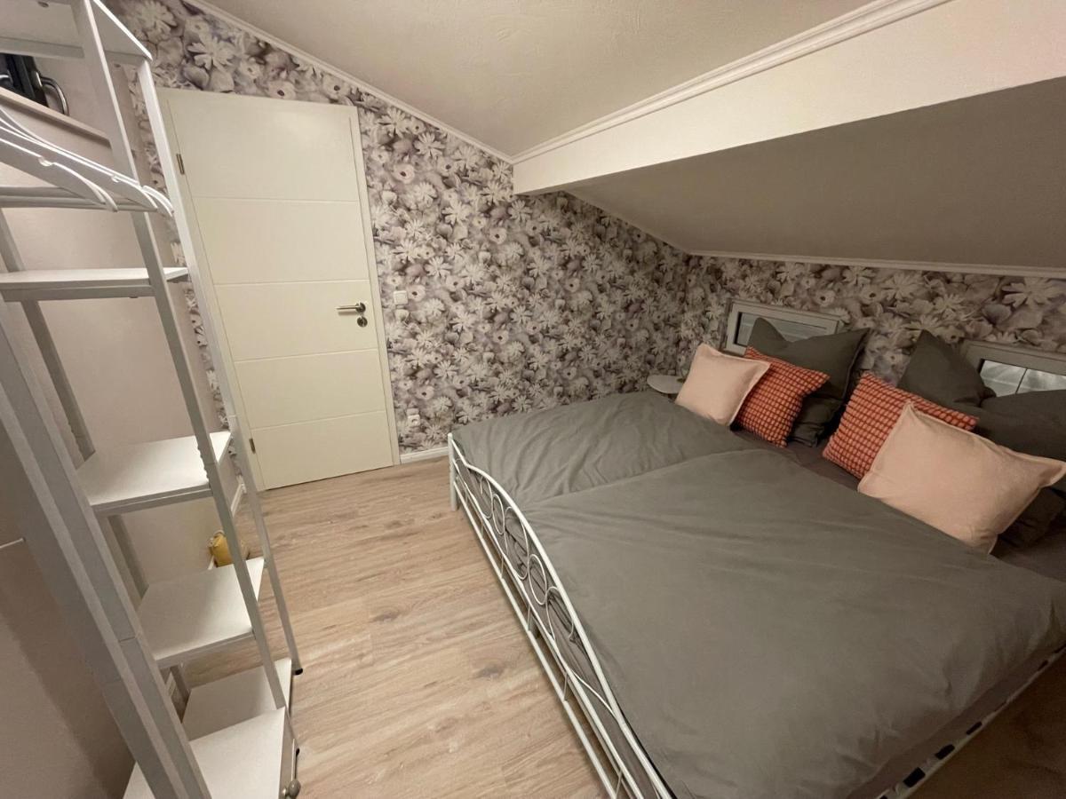 Ferienhaus Kleine Auszeit Идар-Оберштайн Экстерьер фото