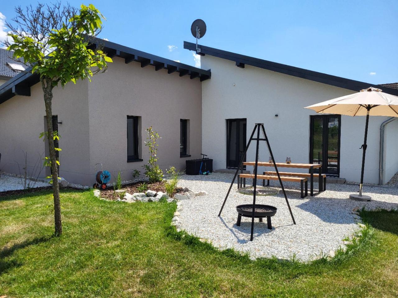 Ferienhaus Kleine Auszeit Идар-Оберштайн Экстерьер фото